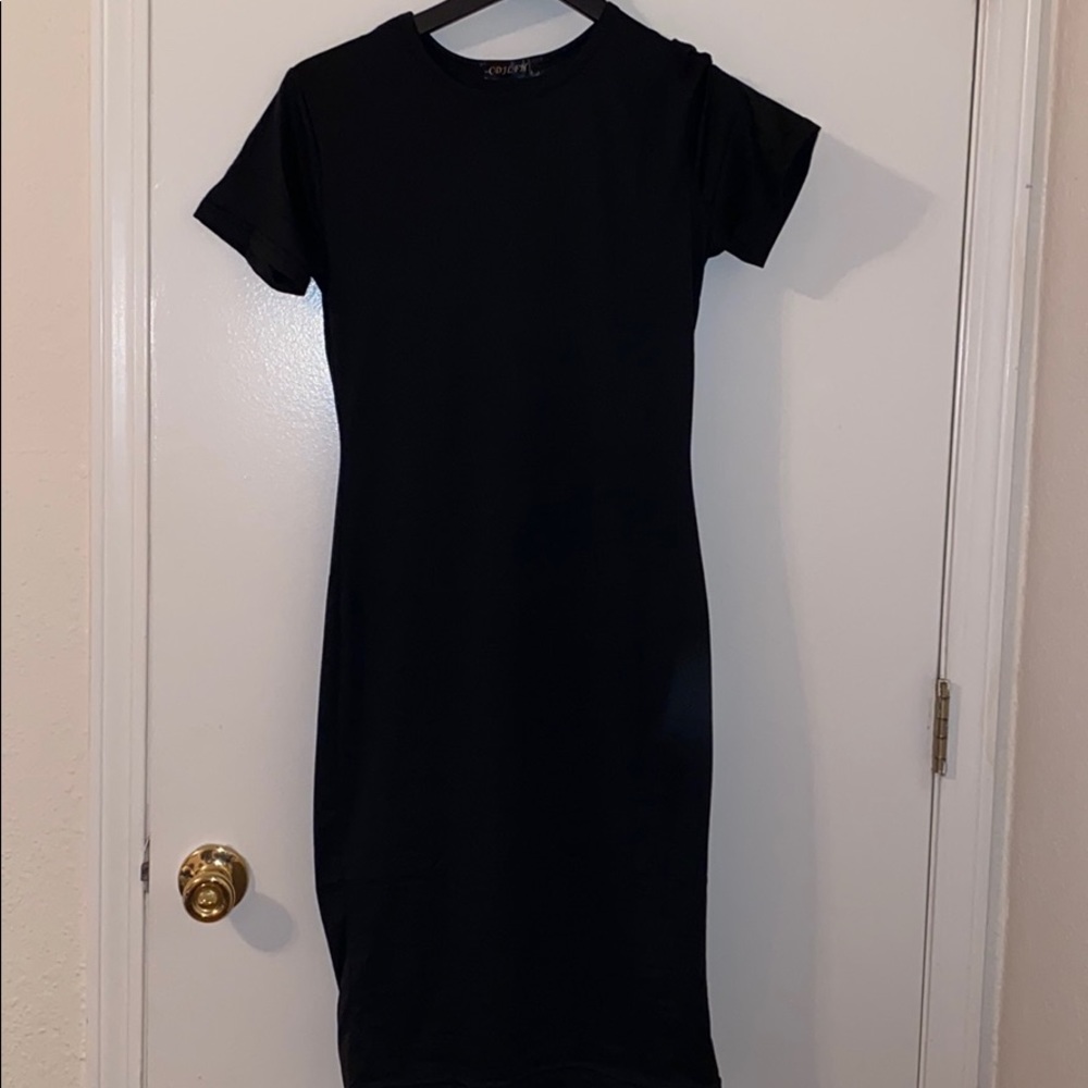 NWOT Slim fit black dress